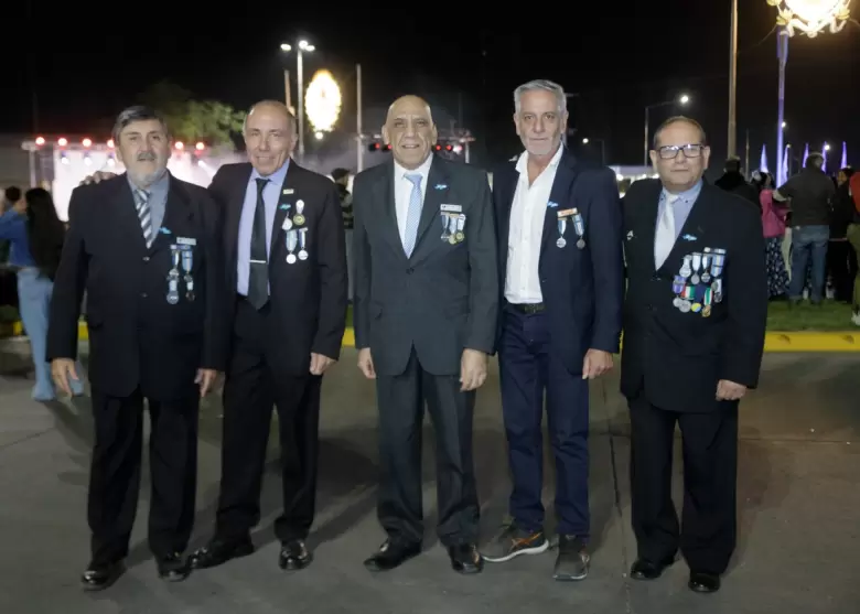Homenaje en Maip� a veteranos y ca�dos en la Guerra de Malvinas