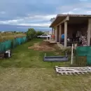 Confes� haber enterrado a su suegra en el patio por no poder costear el funeral