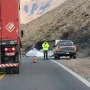 (Video) Tremendo vuelco de un camión repleto de azúcar en la ruta 7: el chofer salió ileso