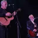 Pedro Aznar y David Leb�n homenajearon a Ser� Gir�n en el Quilmes Rock