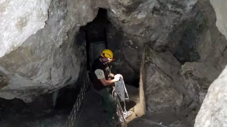 Caverna de las Brujas