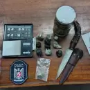Cinco detenidos y secuestro de armas, droga y elementos robados en Godoy Cruz