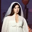 Lana Del Rey estren� "White Feather Hawk Tail Deer Hunter", el nuevo adelanto de su �lbum "Stove"