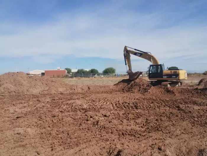 Comenz� la construcci�n del nuevo colegio en Maip�