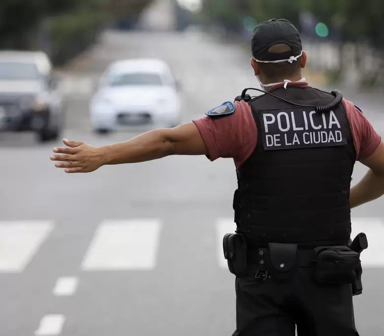 Polic�a se defendi� de un robo