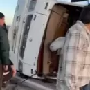 Dos mendocinos resultaron heridos al volcar un motorhome en Ruta 22