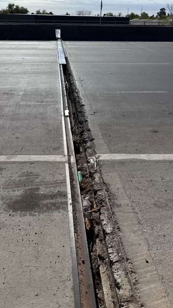 Restricci�n de tr�nsito en Costanera Sur