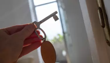 llave en cerradura 2