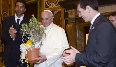 messi papa francisco