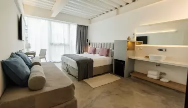 vain hotel 6
