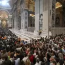 M�s de 100 mil fieles ya se despidieron de Francisco en la Bas�lica de San Pedro