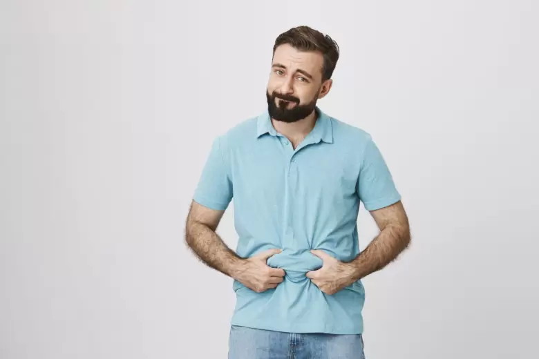 hombre con rollos