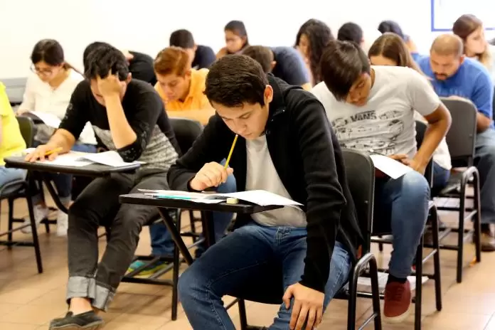 j�venes escuela