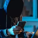 La estafa del verano: clonan WhatsApp, enga�an a tus contactos y vac�an cuentas