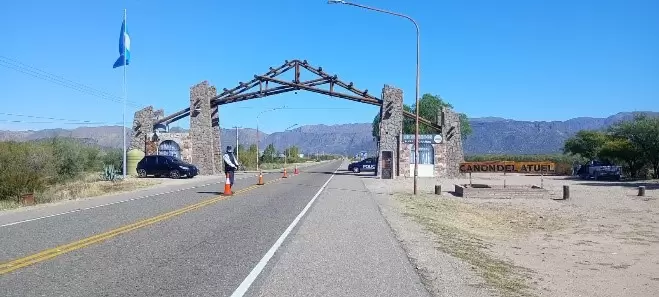 Policía Mendoza Controles