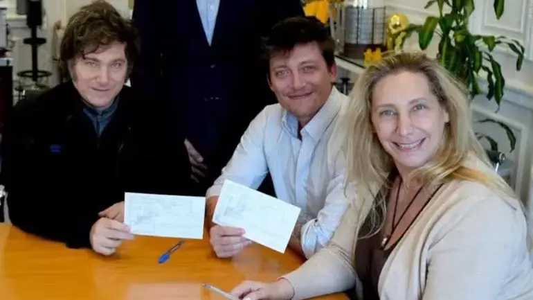 javier-milei-karina-santiago-caputo