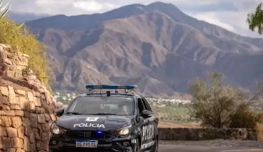 polic�a Mendoza patrulla
