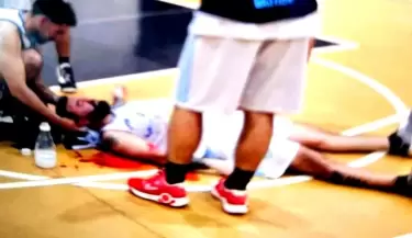agresion basquet