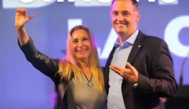 As� festej� su triunfo Adorni.