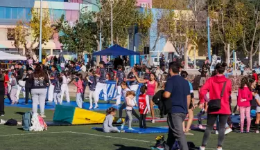 Lanzamiento del deporte social en Maip�