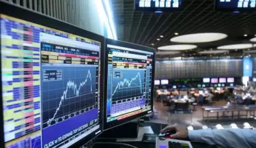 Rebote de bonos argentinos tras anuncio oficial y el Merval resiste sobre los 2.000 puntos