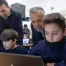 Mendoza tomar� una deuda de 75 millones de d�lares para equipamiento tecnol�gico escolar