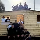 Chiqui Tapia mostr� las casas de "Un gol x un techo" y le llovieron las cr�ticas en las redes