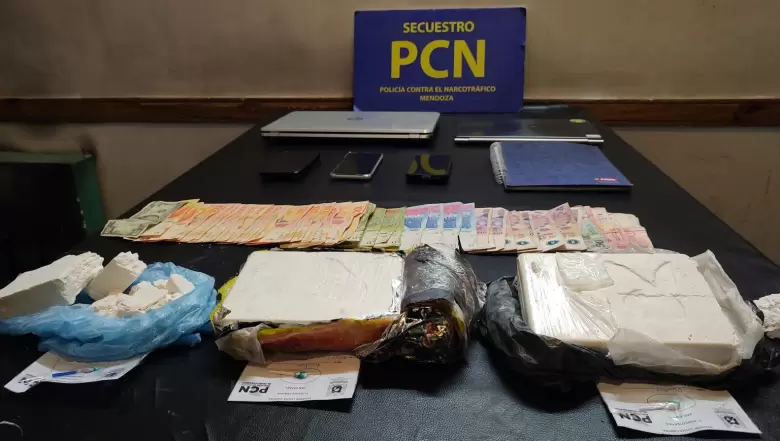 Allanamiento en San Rafael