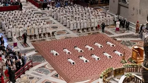 Papa ceremonia
