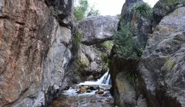 Sendero de La Piedra Encajada: una opci�n ideal para disfrutar los feriados de junio en C�rdoba