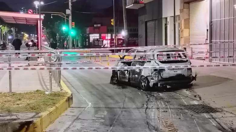 auto incendiado