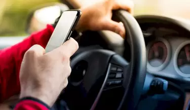 celular conducir auto