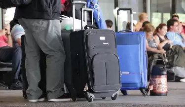 viaje aeropuerto valija