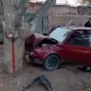 Persecuci�n en Las Heras: rob� un auto, atropell� a un ciclista y choc� contra un �rbol