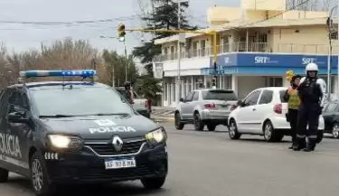 polic�a