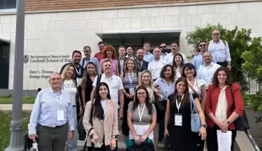 Mendoza busca inversiones en Texas