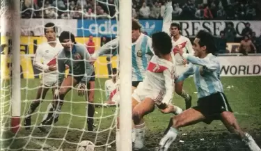 ARGENTINA - PERU