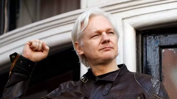 julian assange