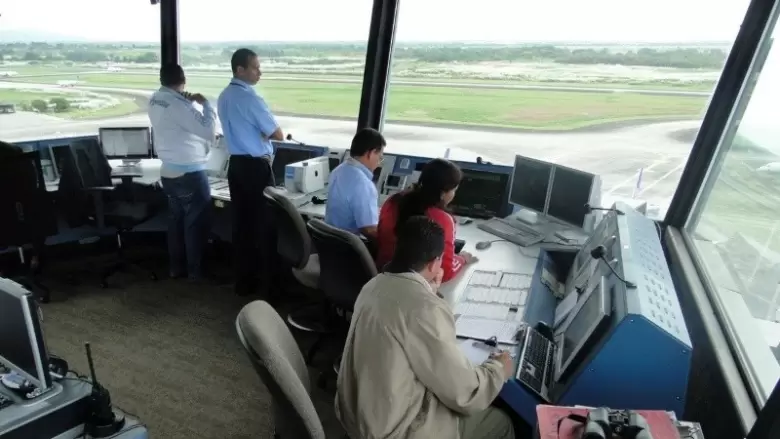 controladores a�reos