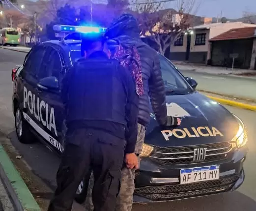 Polic�a detenidos