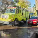 Un incendio consumi� una casa en Godoy Cruz y el fuego alcanz� a una vivienda lindera