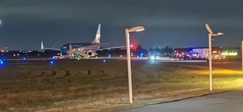 Tensi�n por un vuelo procedente de Mendoza