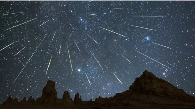 Doble lluvia de estrellas