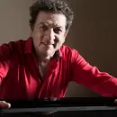 Víctor Simón llegará a Mendoza para un show de folclore al piano