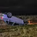Un impactante vuelco dej� a un joven en grave estado en San Carlos