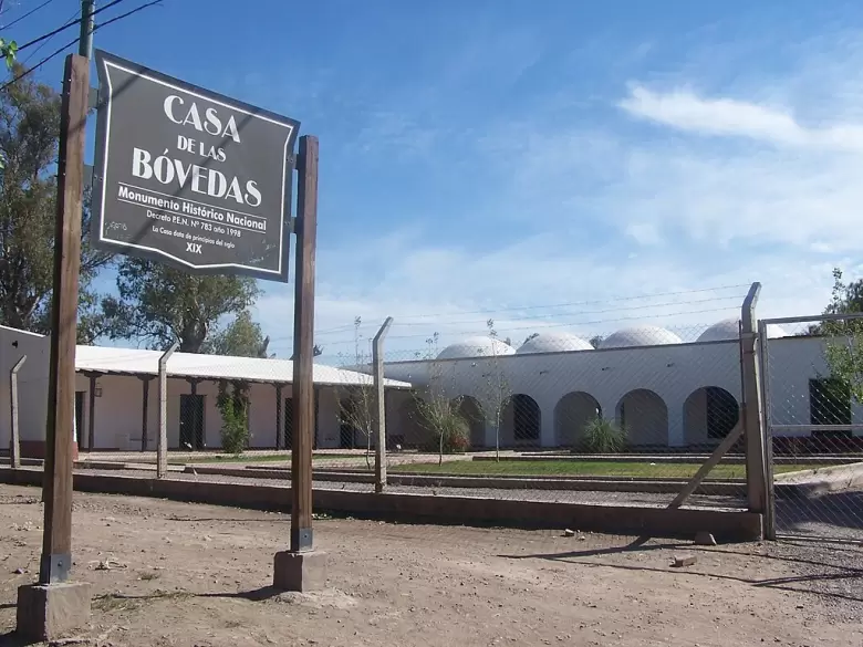casa de las bovedas de pedro molina