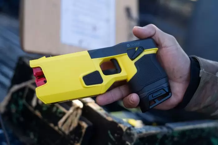 Pistola taser