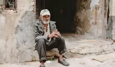 Richar, el viejo de risa contagiosa