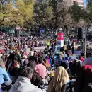 Mendoza celebra el D�a del Padre Mendocino en la Plaza Independencia con m�sica y tradici�n