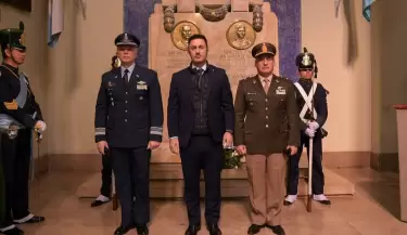 Luis Petri encabez� un homenaje por el D�a del Padre Mendocino en la Bas�lica San Francisco